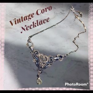 Uhmazing, Coro Rhinestone Necklace